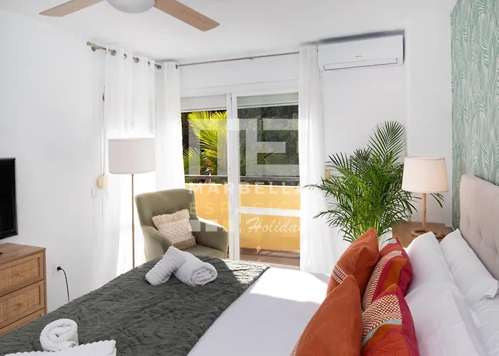 Town House 3 Beds In The Center Of