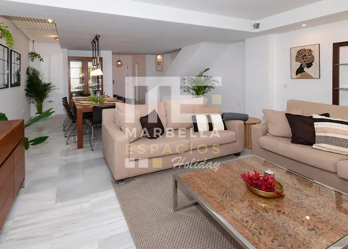 度假居 Town House 3 Beds In The Center Of