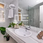 בית נופש Town House 3 Beds In The Center Of מארבלה
