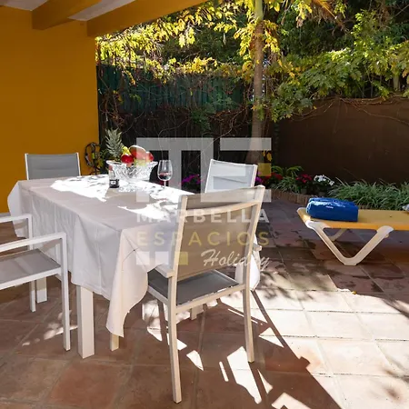 Town House 3 Beds In The Center Of *