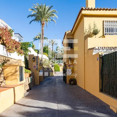 Ferienhaus Town House 3 Beds In The Center Of Marbella