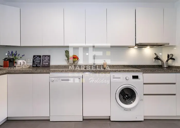 Town House 3 Beds In The Center Of בית נופש