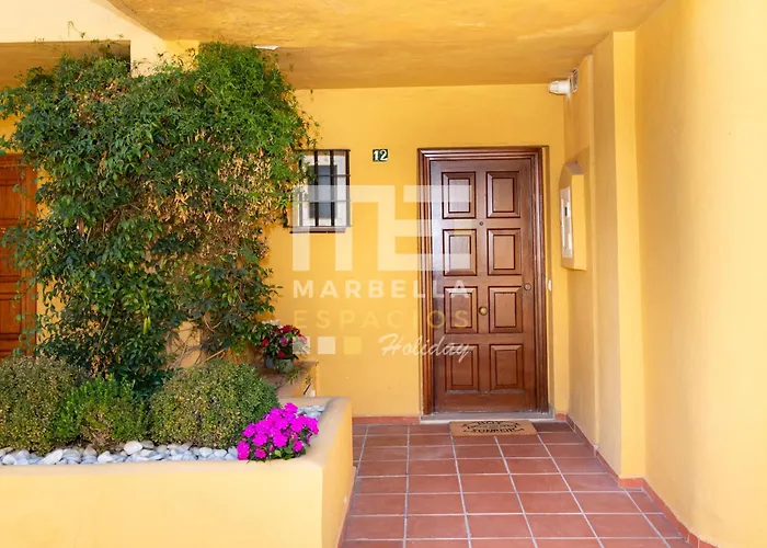 Town House 3 Beds In The Center Of Feriehus Marbella