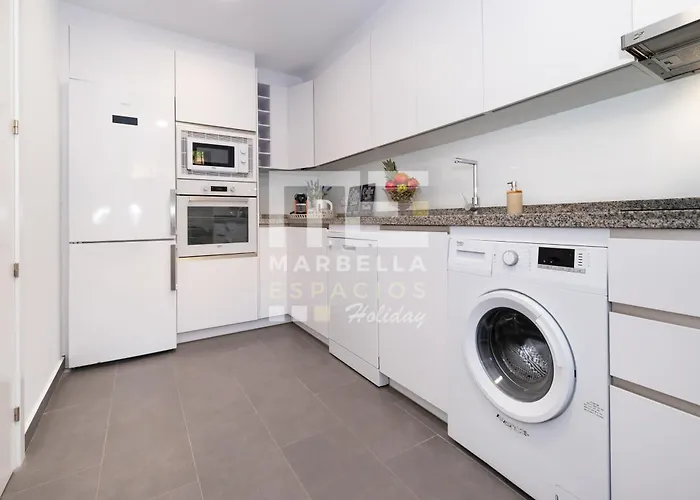 Town House 3 Beds In The Center Of בית נופש