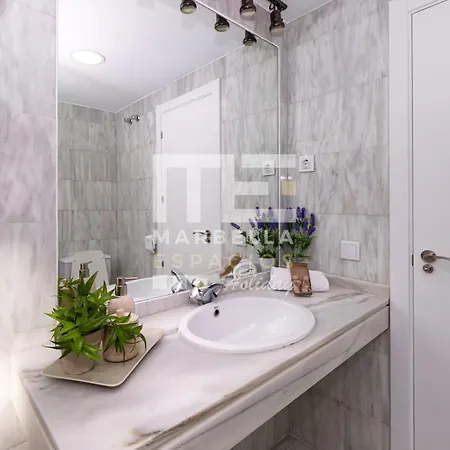 Town House 3 Beds In The Center Of