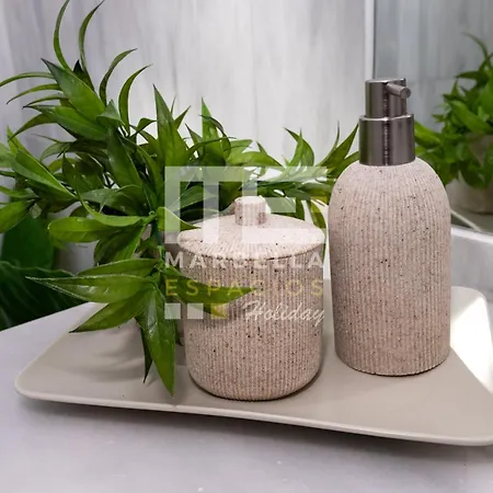 Town House 3 Beds In The Center Of