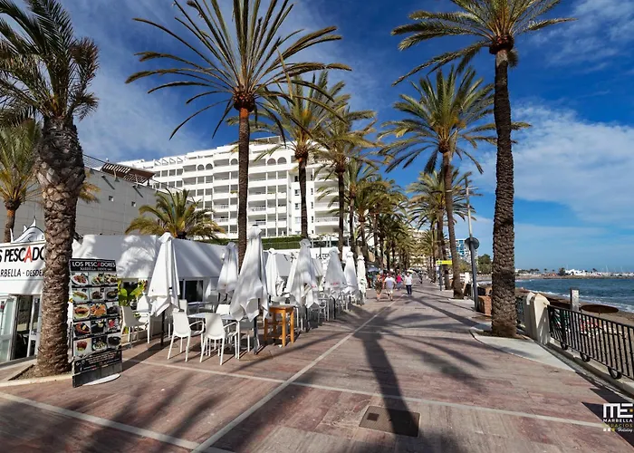 Town House 3 Beds In The Center Of 別荘