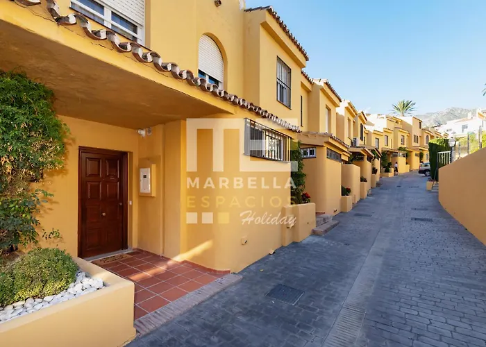 別荘 Town House 3 Beds In The Center Of