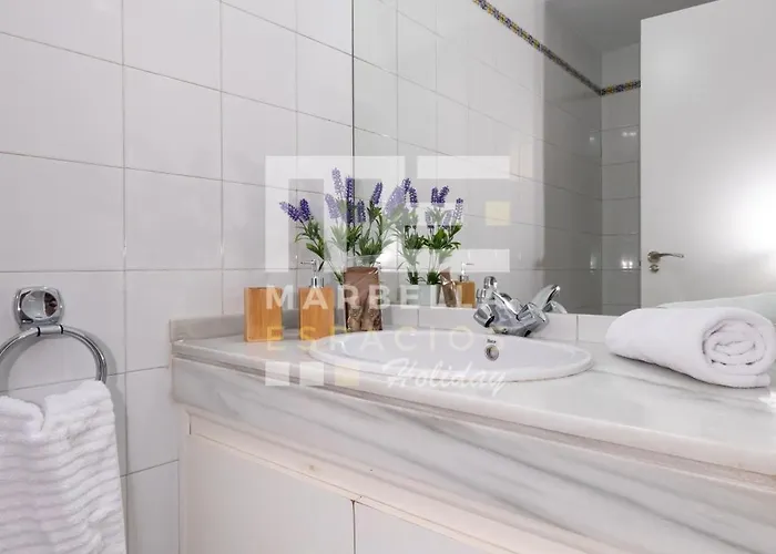 Town House 3 Beds In The Center Of 別荘 マルベーリャ