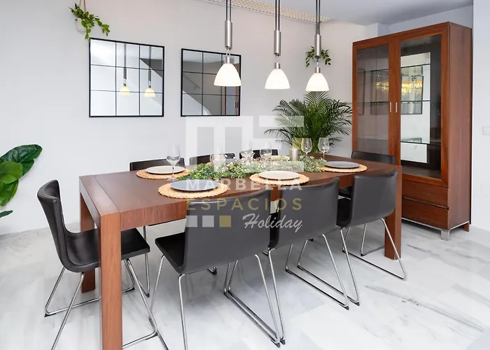 Town House 3 Beds In The Center Of 別荘